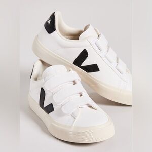 Veja
Recife Logo Sneakers